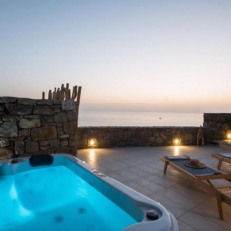 Apartamento Gorgeous Studio In Cycladic Architecture Overlooking The Aegean Houlakia  Exterior foto